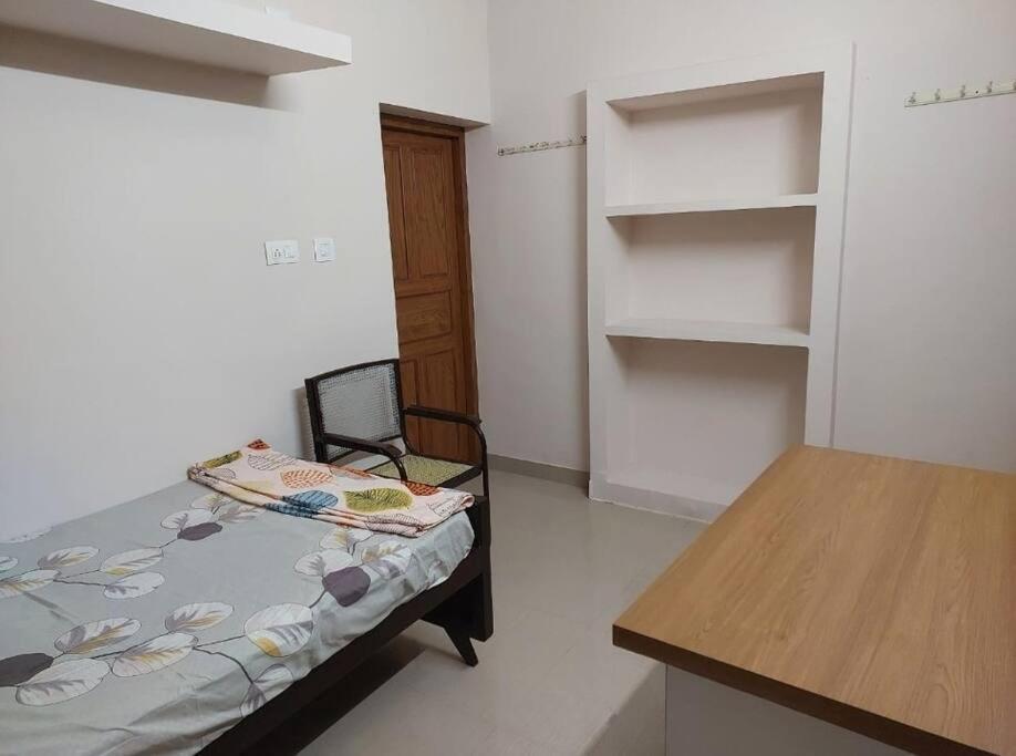 Home In Guruvayur-3 Bedroom Eksteriør billede